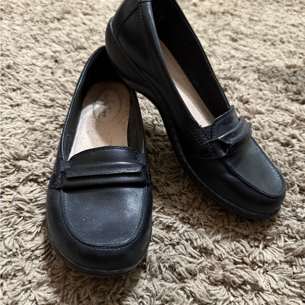 Clarks Women's Black Leather Loafers
